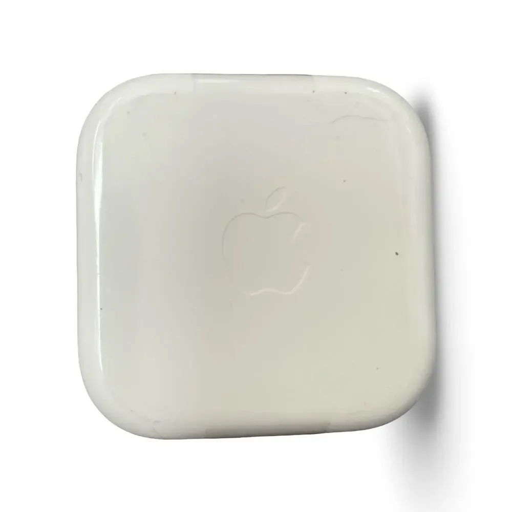 Apple genuine earpods